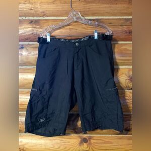 Men’s Fox Racing Mountain Biking Shorts Size Large